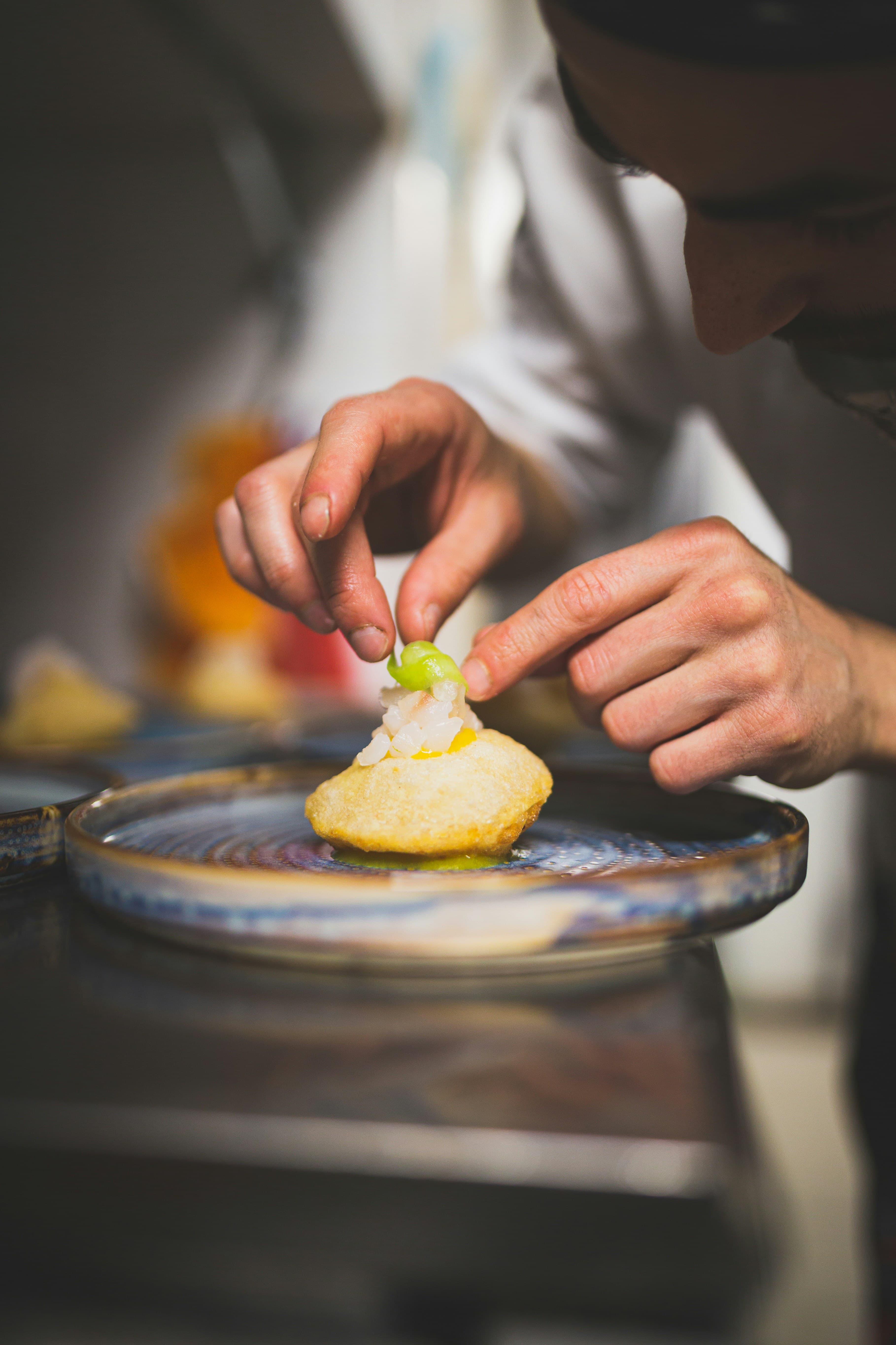Private chef for yachts, prepared by our local team